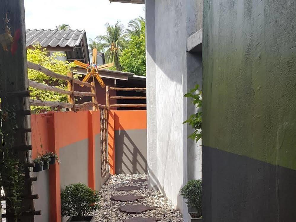 Bigboss Hostel Thong Sala Exterior foto