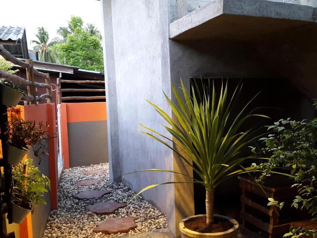 Bigboss Hostel Thong Sala Exterior foto